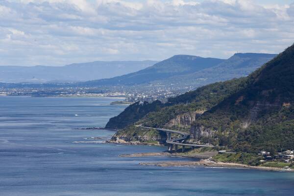 Views of the Illawarra from Bald Hill. Picture by Anna Warr